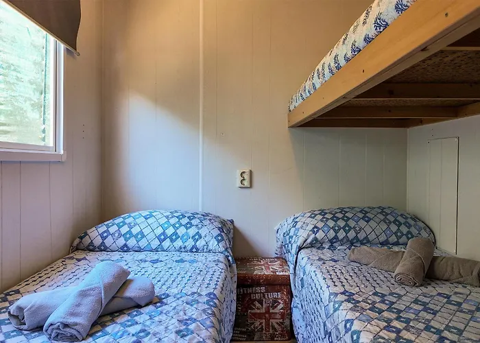 Oasis On The River Pisa